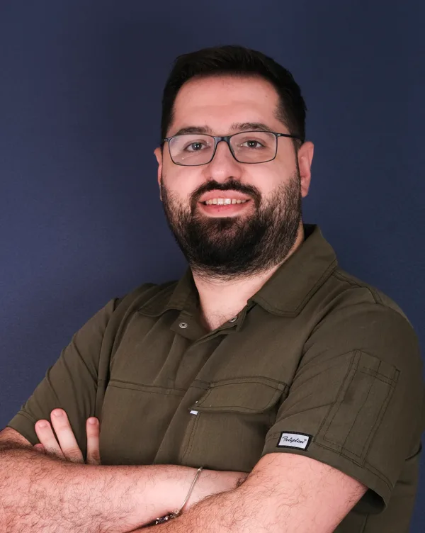 Dr. Dt. Mert Zöngör