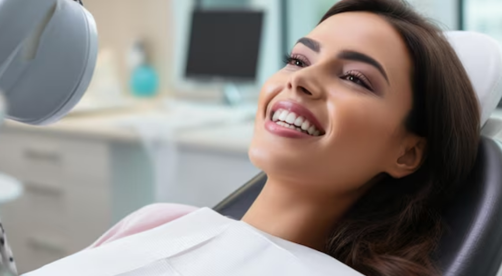 Hollywood Smile, Büyükçekmece Gülüş Tasarımı, Gülüş Estetiği Tedavisi ve Fiyatları