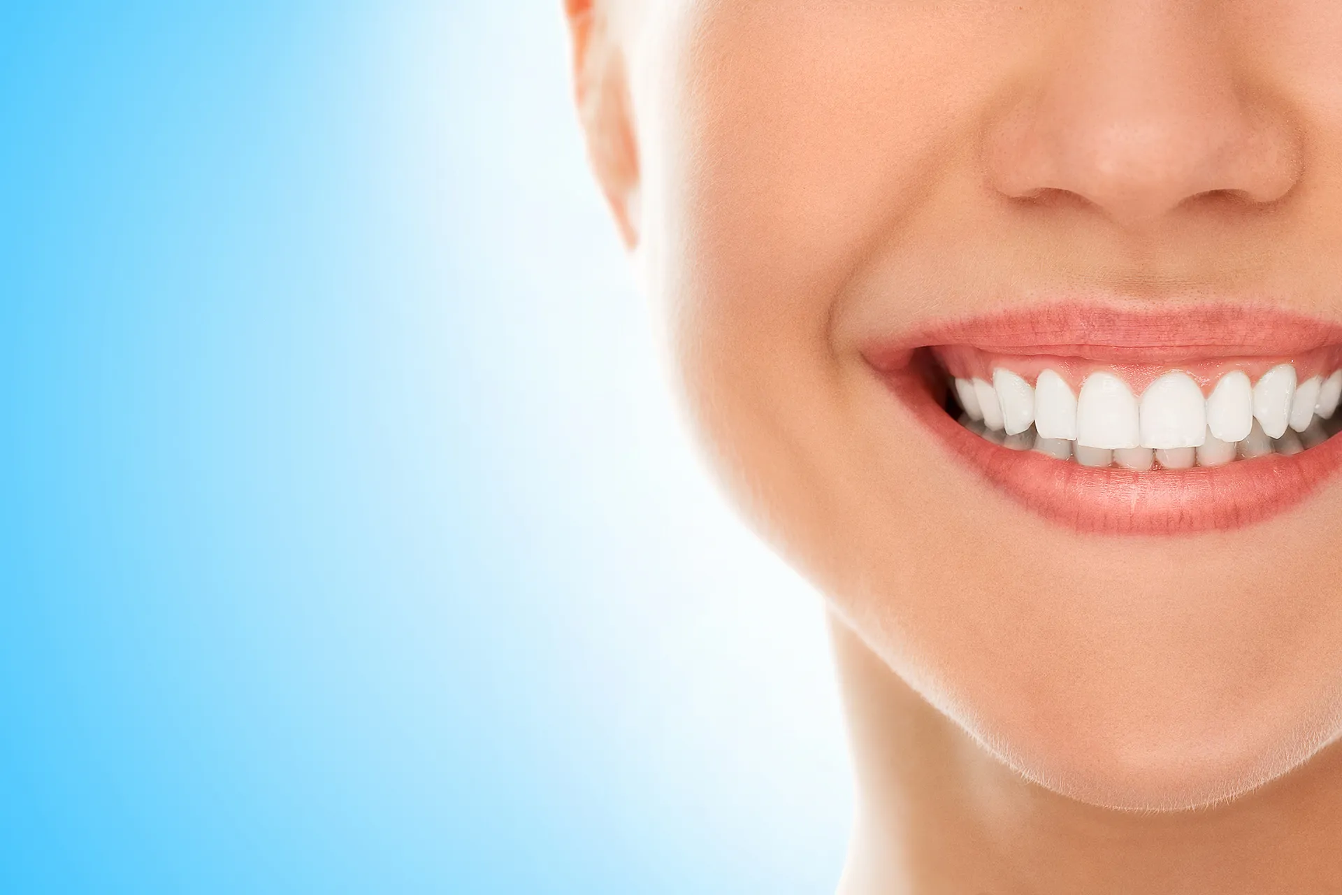 Hollywood Smile, Beylikdüzü Gülüş Tasarımı, Gülüş Estetiği Tedavisi ve Fiyatları